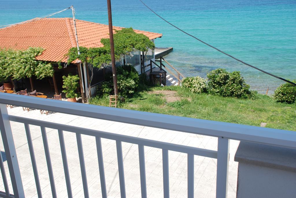 Marianna Apartments Νέα Ρόδα Δωμάτιο φωτογραφία