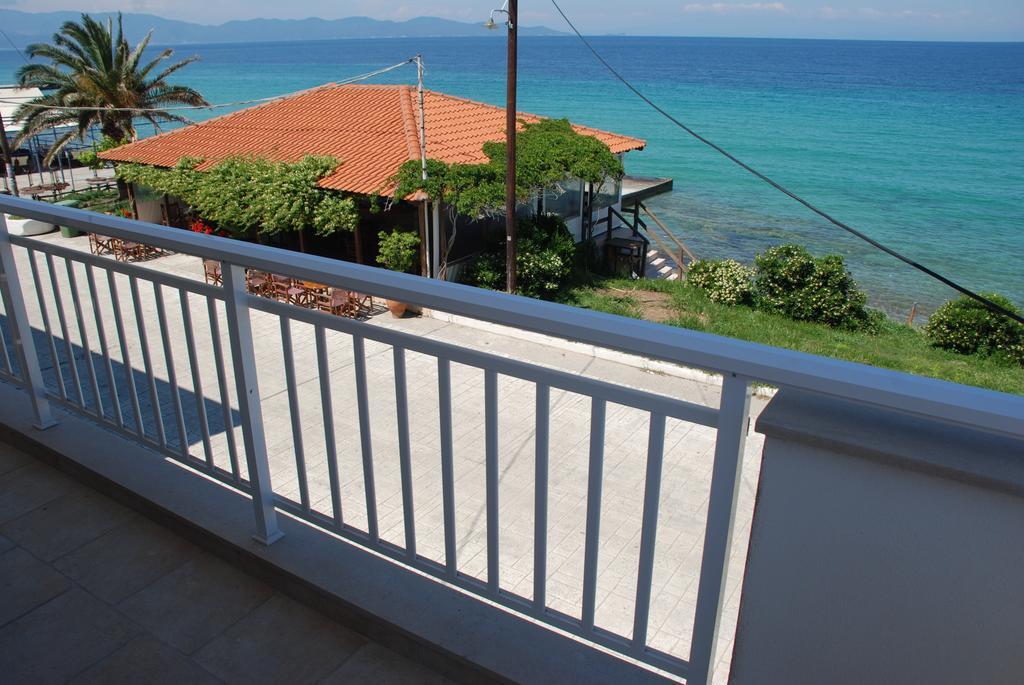 Marianna Apartments Νέα Ρόδα Δωμάτιο φωτογραφία