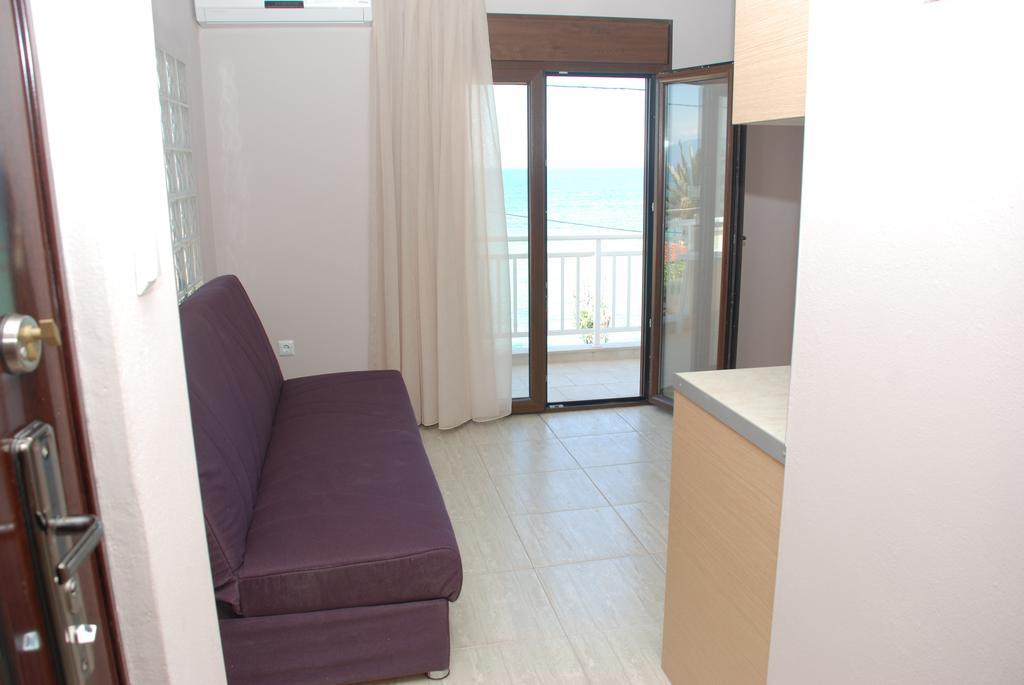 Marianna Apartments Νέα Ρόδα Δωμάτιο φωτογραφία
