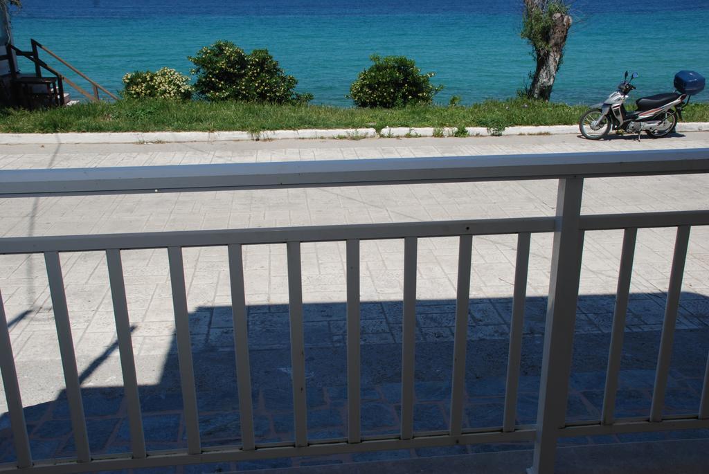 Marianna Apartments Νέα Ρόδα Δωμάτιο φωτογραφία