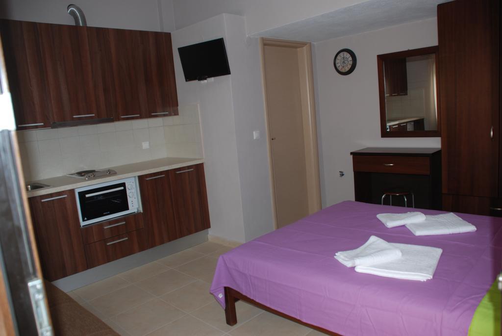 Marianna Apartments Νέα Ρόδα Δωμάτιο φωτογραφία