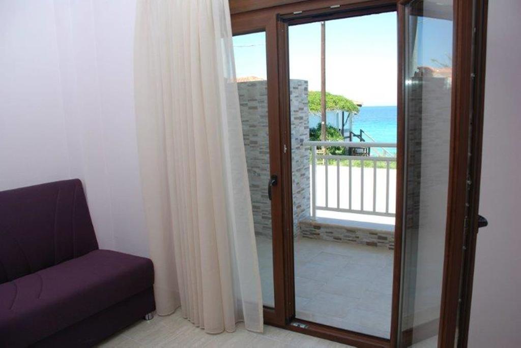 Marianna Apartments Νέα Ρόδα Δωμάτιο φωτογραφία